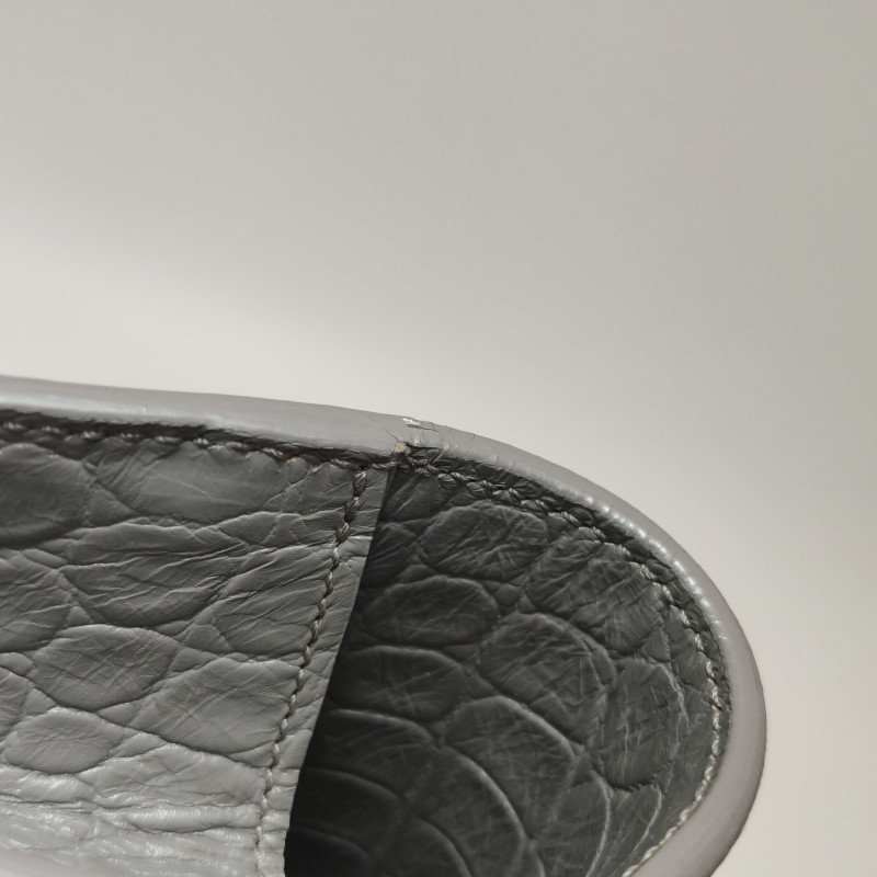 Saint Laurent 牛皮 純色 鱷魚 壓花 YSL標誌 翻蓋 手拿包-12