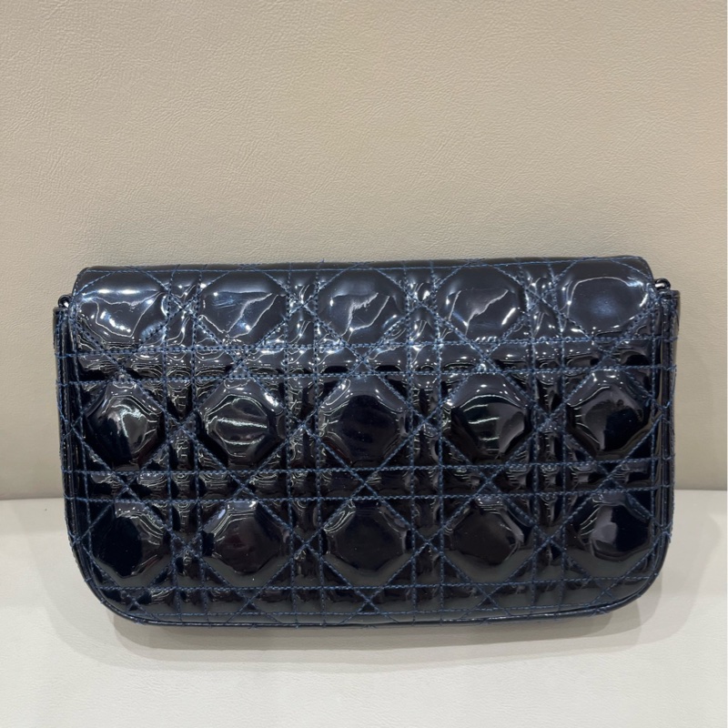 新到🍁Dior miss dior黑色漆皮鏈條包 22*11*5 黑銀高級-3