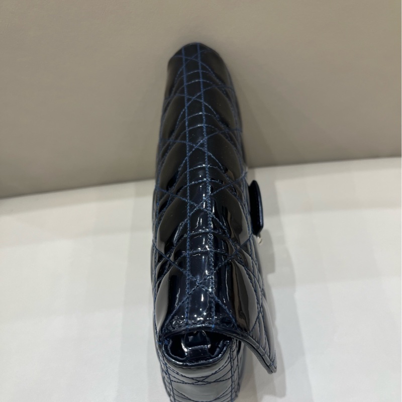 新到🍁Dior miss dior黑色漆皮鏈條包 22*11*5 黑銀高級-6