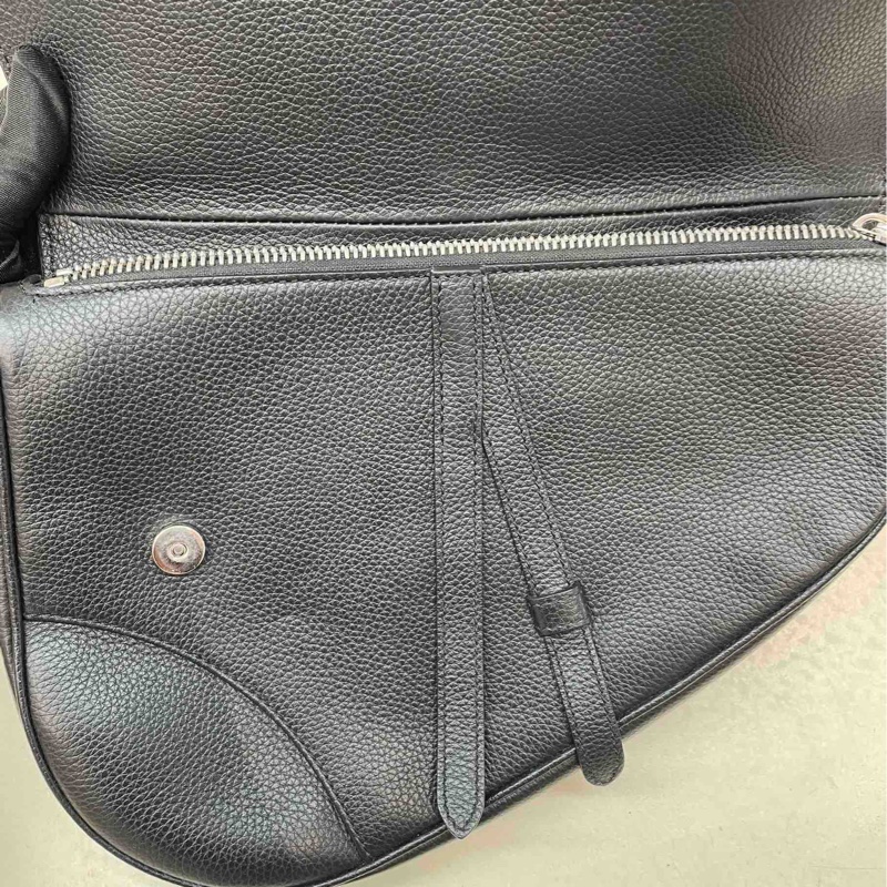 DIOR迪奧 Saddle 馬鞍包 單肩斜挎胸包 黑色 19編碼  尺寸約28.6*5*20cm-9