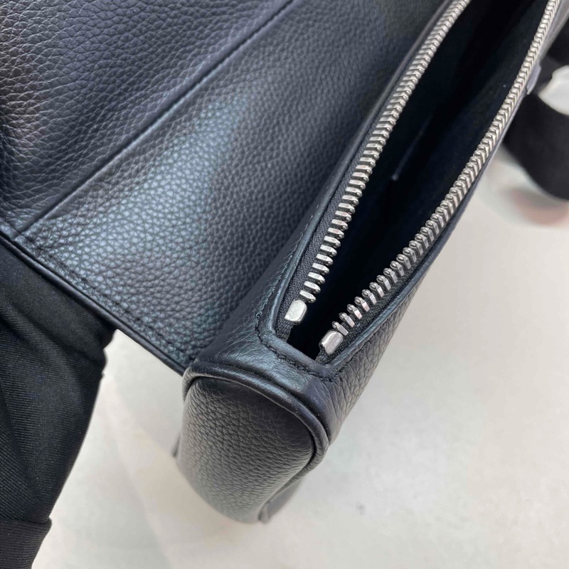 DIOR迪奧 Saddle 馬鞍包 單肩斜挎胸包 黑色 19編碼  尺寸約28.6*5*20cm-11