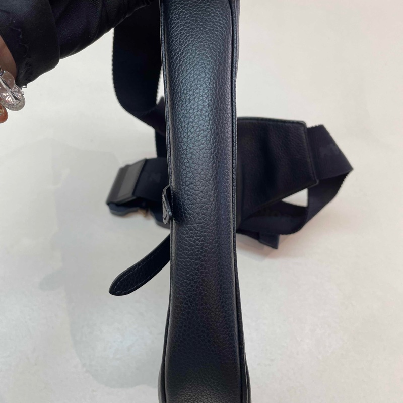 DIOR迪奧 Saddle 馬鞍包 單肩斜挎胸包 黑色 19編碼  尺寸約28.6*5*20cm-19