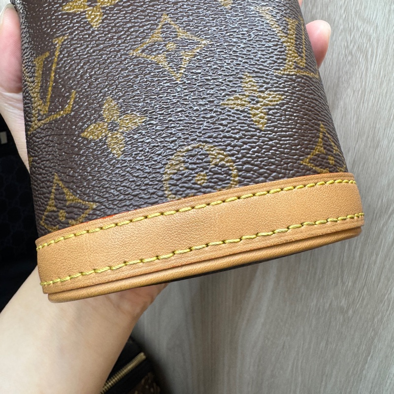 LV原花金釦Fold Me Pouch薯條包M80874-9