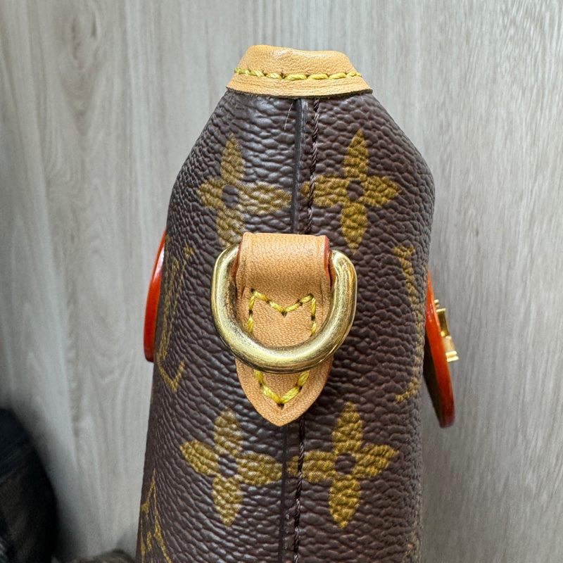 LV原花金釦Fold Me Pouch薯條包M80874-13