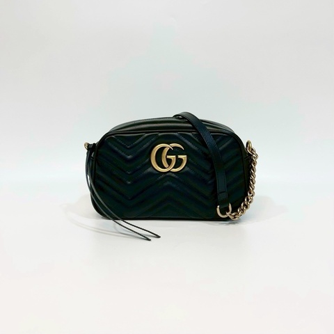 GUCCI黑金牛皮馬夢鏈條相機包24CM 447632