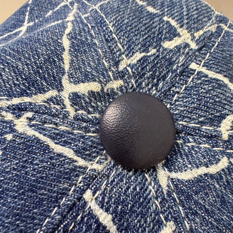 Chanel 藍色牛仔菱格紋 棒球帽-2