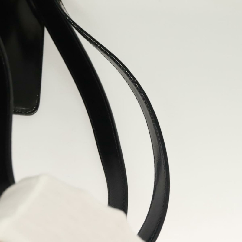 【日本直送】Salvatore Ferragamo Gancini 琺瑯黑金雙肩包 Auth 125955-14