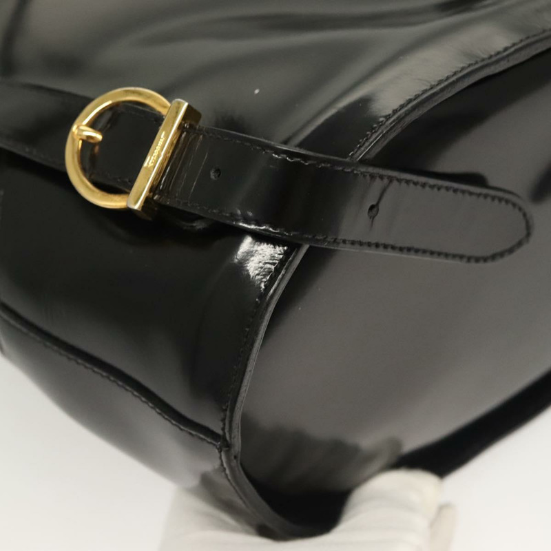【日本直送】Salvatore Ferragamo Gancini 琺瑯黑金雙肩包 Auth 125955-17
