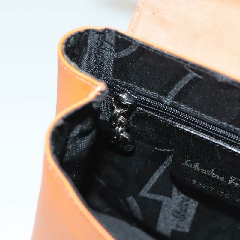 【日本直送】Salvatore Ferragamo Vera 肩背包 琺瑯 橘色 銀色 正品 128998-19