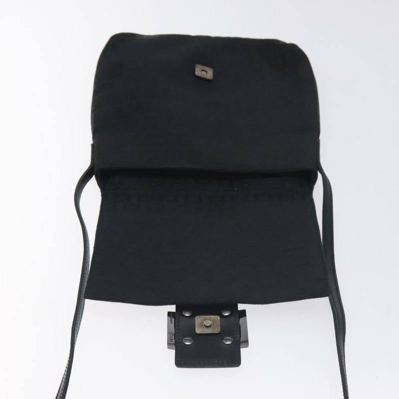 【日本直送】FENDI Zucchino 帆布單肩包 黑色 正品 129524V-17