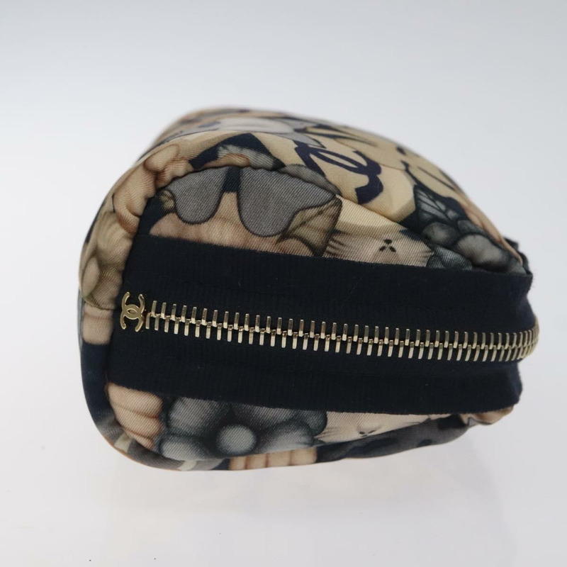 【日本直送】香奈兒 COCO 標誌尼龍海軍藍手拿包 CC 正品 129975V-2