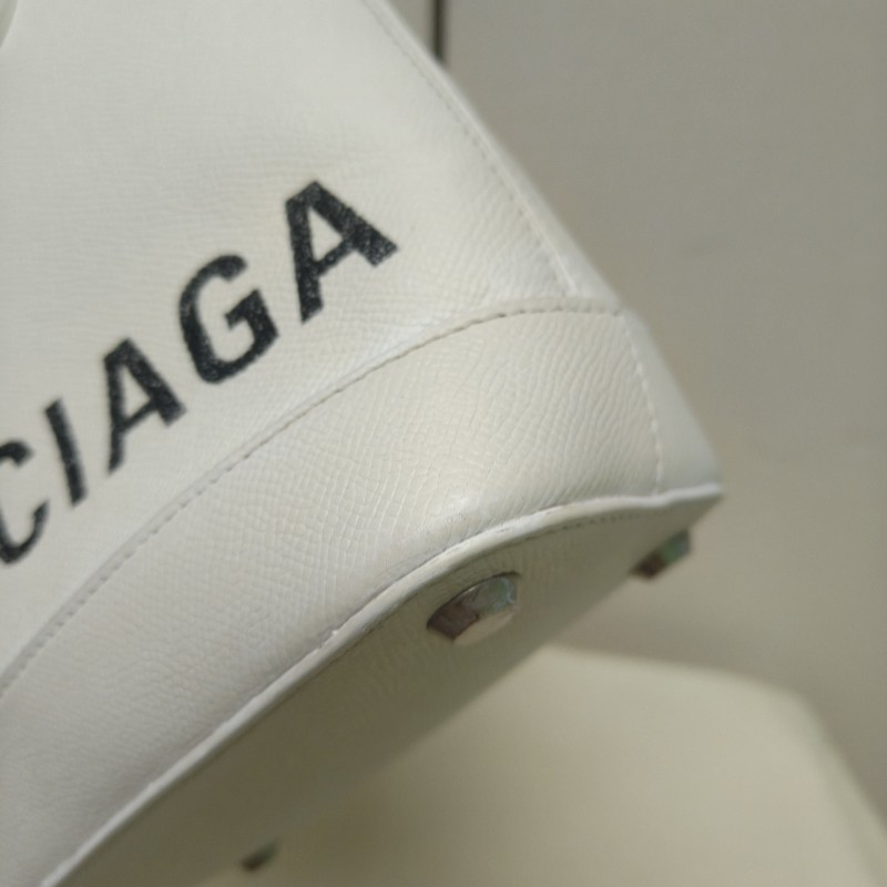 🔥10/3-10/31週年慶🔥【超狂優惠】㊣✨BALENCIAGA✨巴黎世家 白色 印字 手提包 肩背包 斜背包/二手包/二手精品/保證正品🌳二手樹屋🌳-8