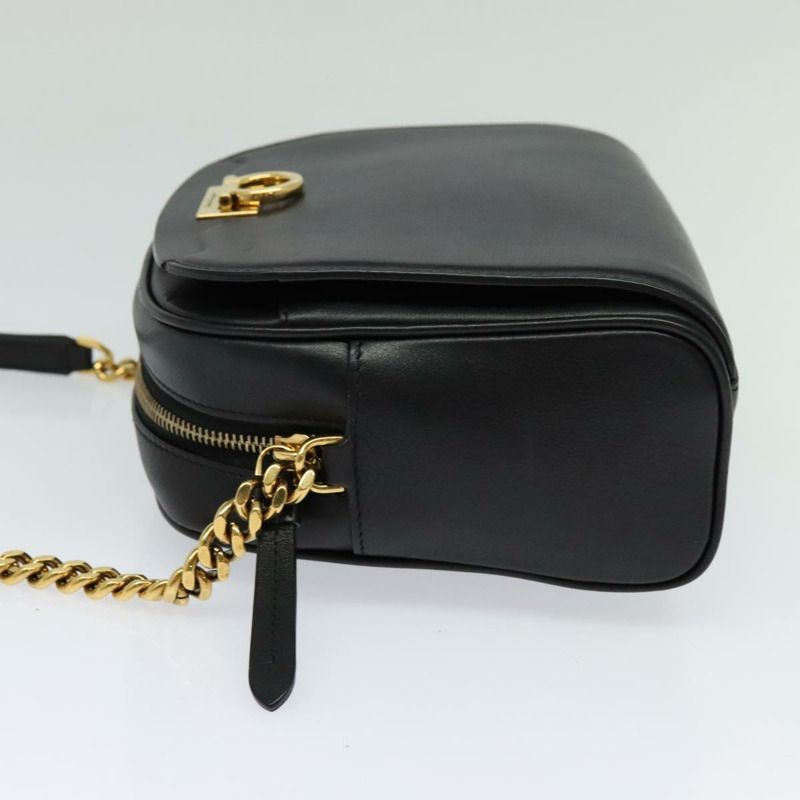 【日本直送】Salvatore Ferragamo Gancini 鏈條單肩包 皮革 黑金色 正品 131182-2