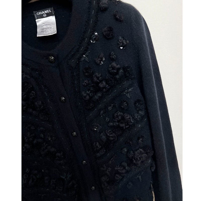 CHANEL 黑色立體花花羊絨外套 34.36.S-2