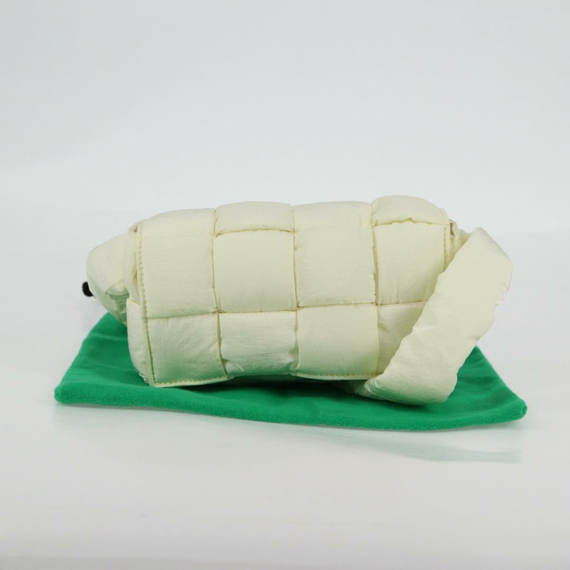 【日本直送】BOTTEGA VENETA INTRECCIATO 卡式肩背包尼龍白色正品 131085M-11