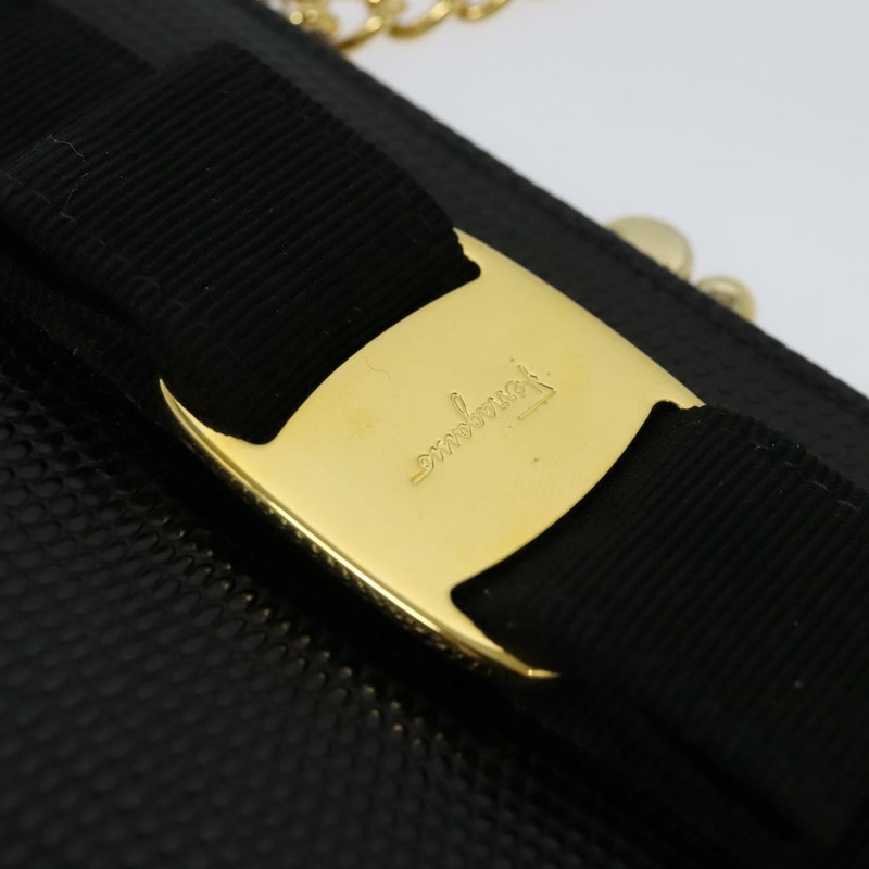【日本直送】Salvatore Ferragamo Vala 鏈條單肩包，黑色壓花皮革，正品 132311-8