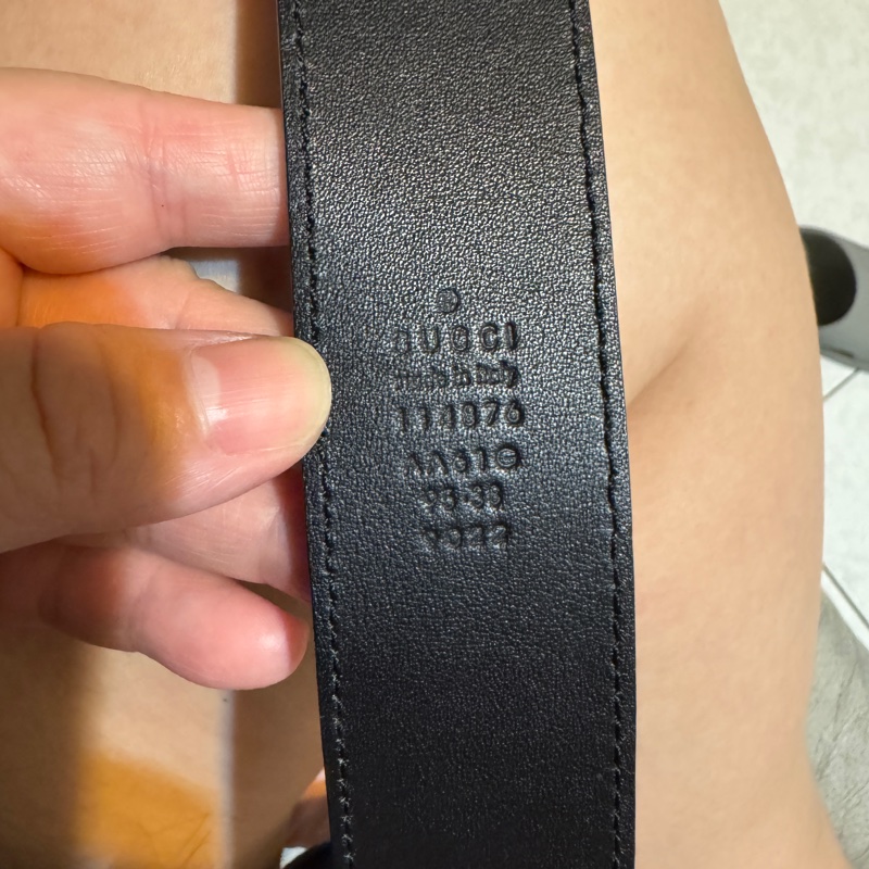 Gucci最經典的雙G logo皮帶,尺寸:長度70公分 寬度3公分-4