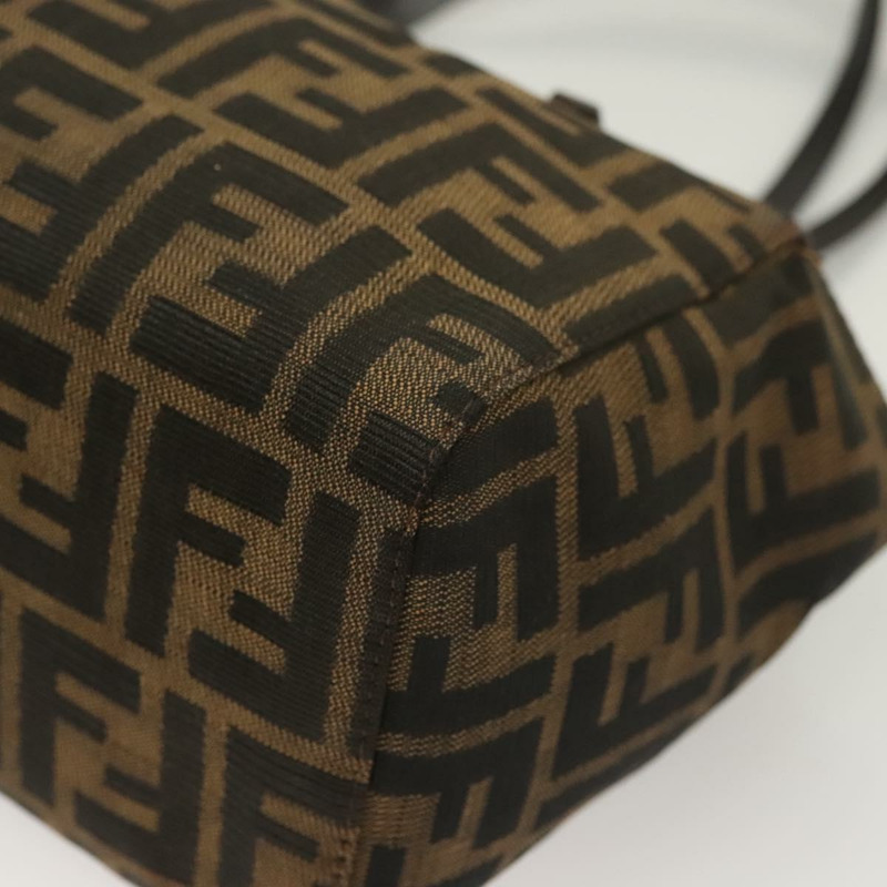 【日本直送】FENDI Zucca帆布Mamma Baguette手袋 棕色 黑色 正品 136113-16