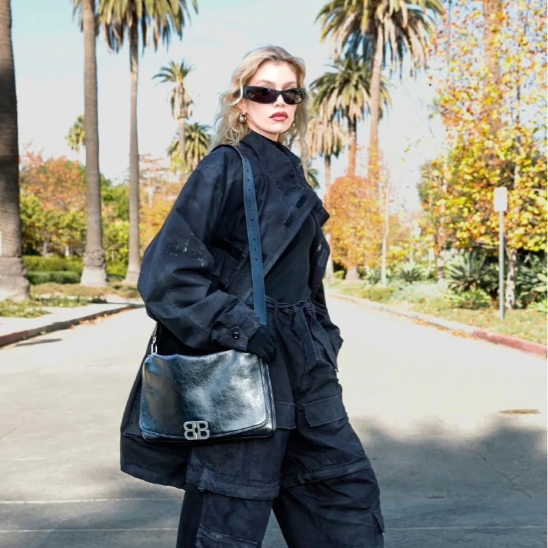 Balenciaga BB 黑武士 Soft 大號 超級酷-1