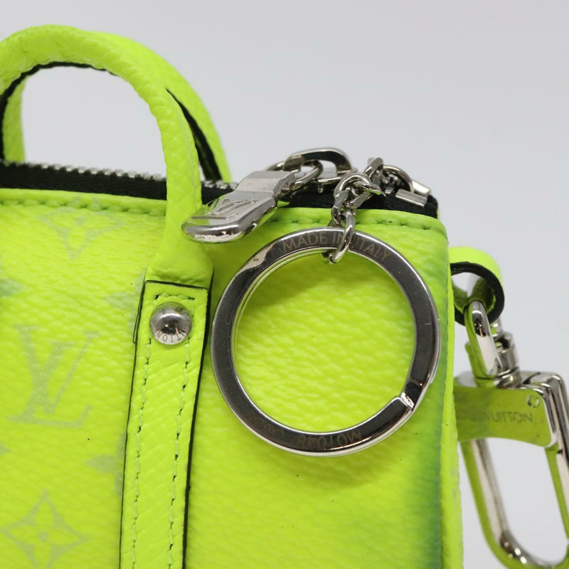 【日本直送】路易威登 Taigalama Porte Cles 迷你 Keepall 吊飾 黃色 M01048 正品 MX390-14