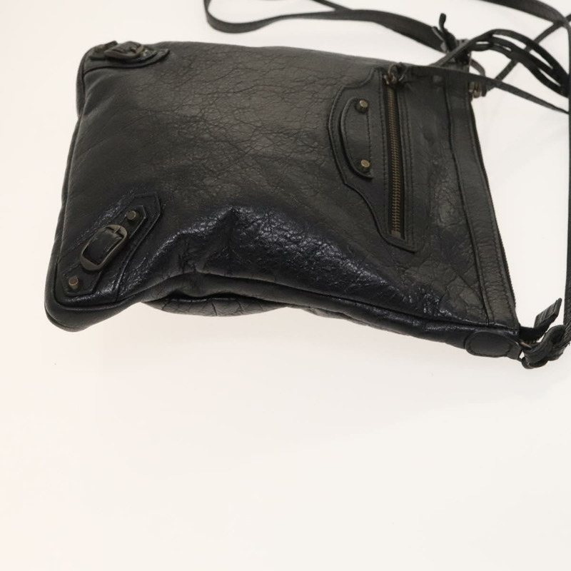 【日本直送】BALENCIAGA City 黑色皮革肩背包 正品 mr1426-2