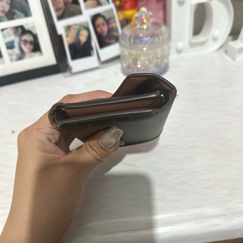 LOUIS VUITTON 三折短夾-8