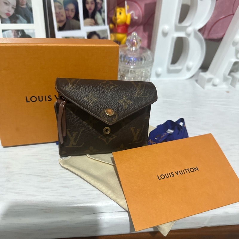 LOUIS VUITTON 三折短夾-12