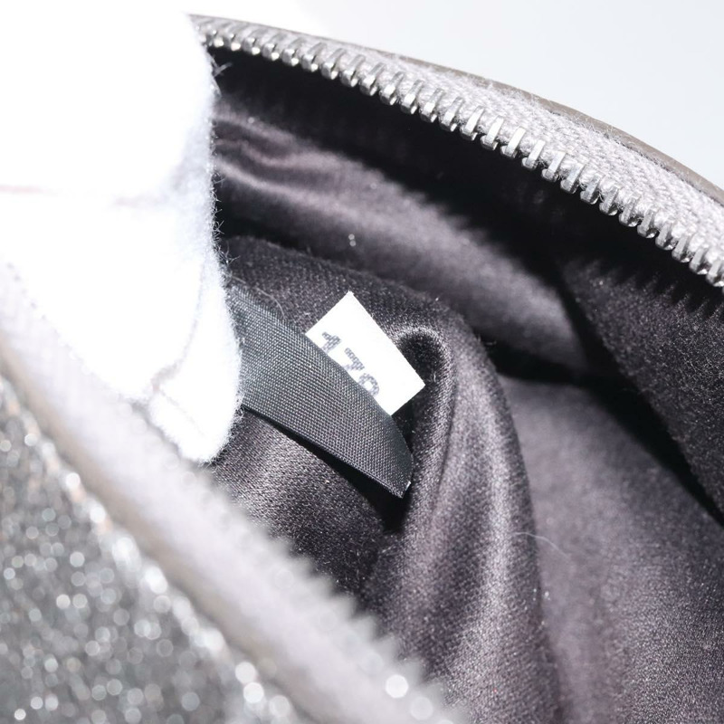 【日本直送】Miu Miu 皮革手拿包 銀色 正品 BA3607-11