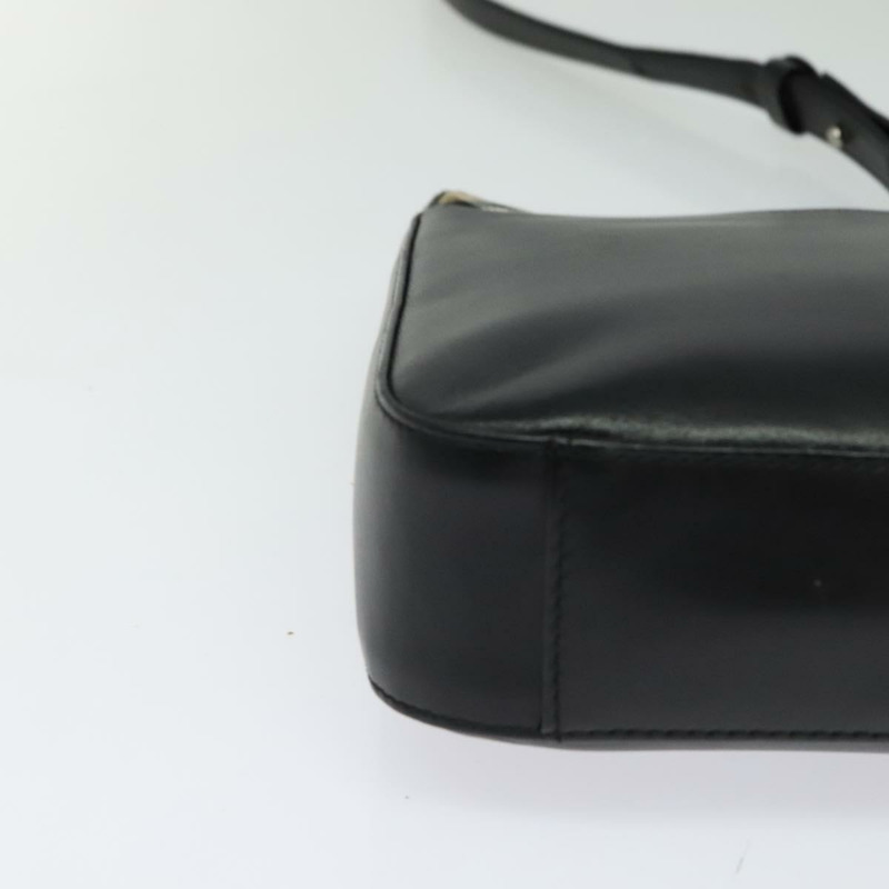 【日本直送】BURBERRY 黑色銀色皮革單肩包 正品 BA3661-8