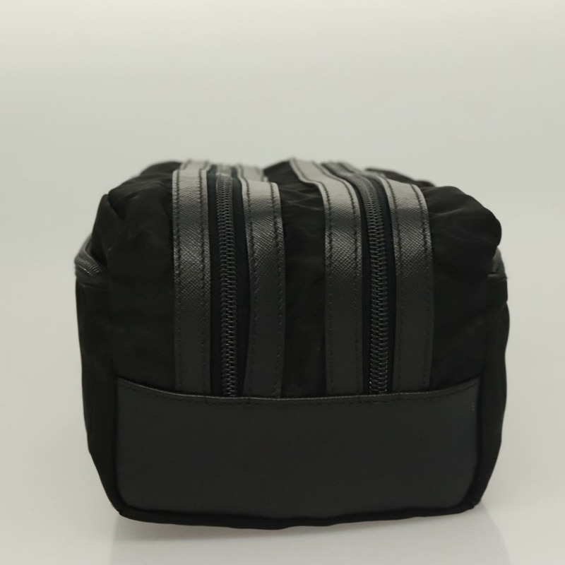 【日本直送】PRADA 手拿包 尼龍皮革 黑銀色 正品 ki5843-2