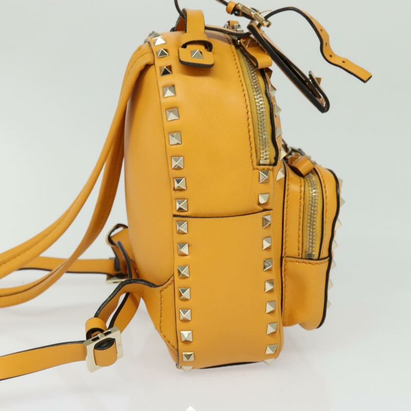 【日本直送】VALENTINO 鉚釘雙肩包 皮革 黃色 銀色 正品 BA3815-3