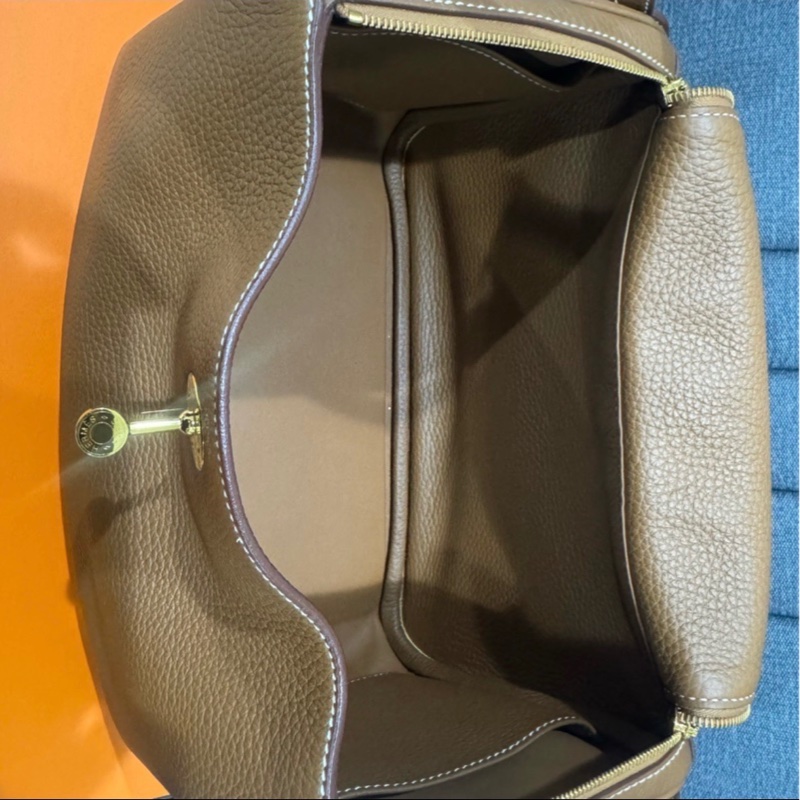 🤎 Hermès Lindy 26｜金棕金 經典溫潤，真實如你-3