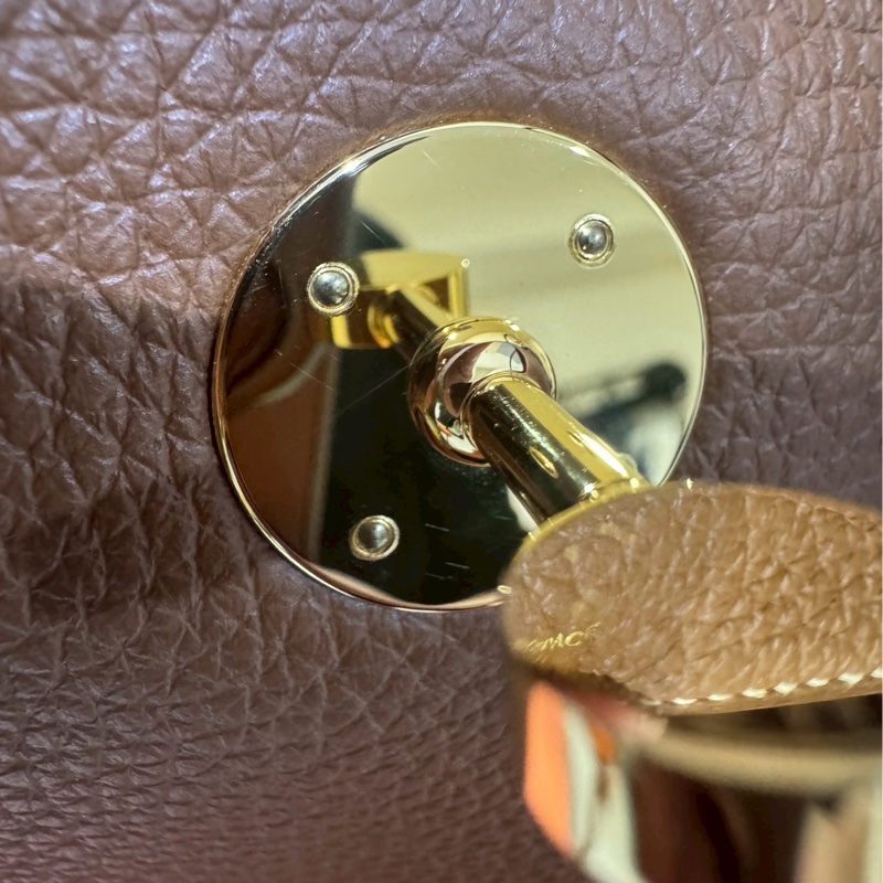 🤎 Hermès Lindy 26｜金棕金 經典溫潤，真實如你-18
