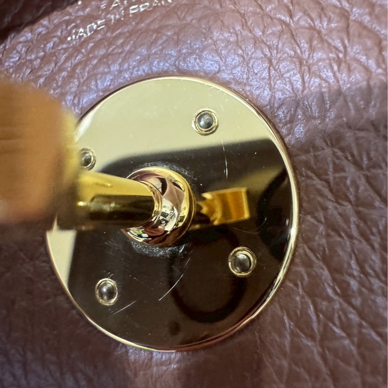 🤎 Hermès Lindy 26｜金棕金 經典溫潤，真實如你-19