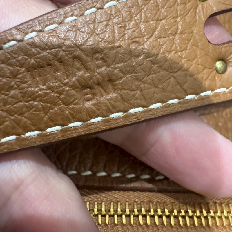 🤎 Hermès Lindy 26｜金棕金 經典溫潤，真實如你-31