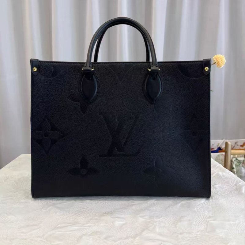 LV onthego 中號黑色全皮壓紋托特包 芯片款 35*27*14 全新 配件盒子塵袋-7