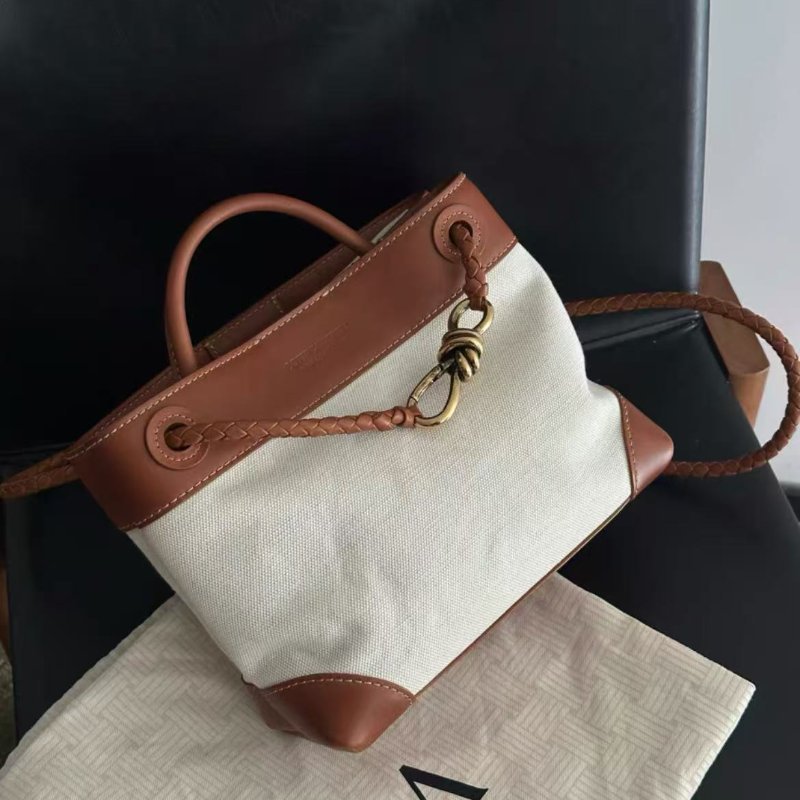 bottega veneta andiamo小號金棕色帆布牛皮手提肩背包20×25×10cm 98新 配件塵袋-4