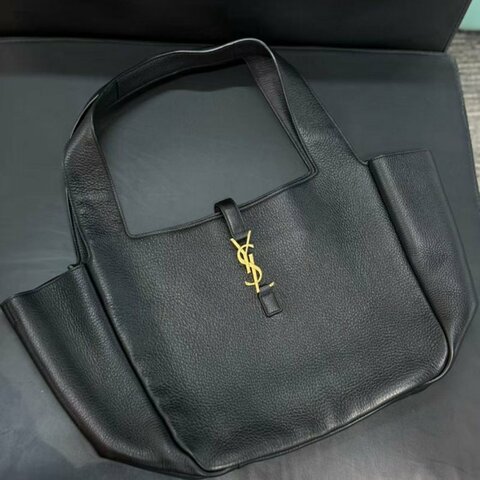 Ysl 新款 Bea hobo 全新帶膜配件塵袋