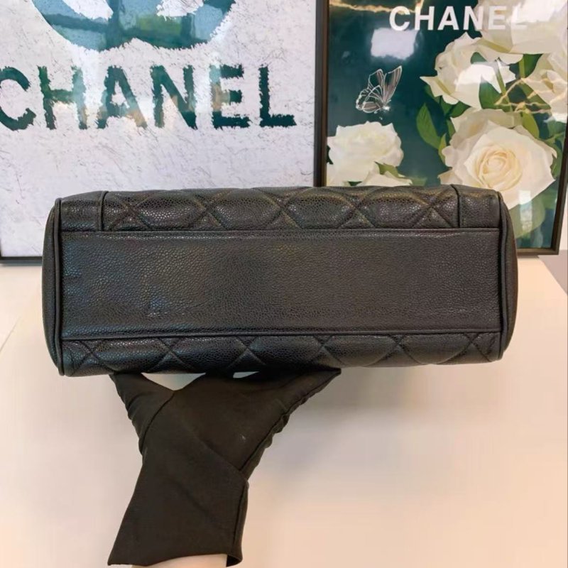 Chanel 黑金手提包中古款魚子醬荔枝皮 31.5*12*24.5 98新 配件塵袋-5