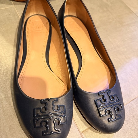 Tory Burch 經典TT logo 娃娃鞋 芭蕾平底鞋