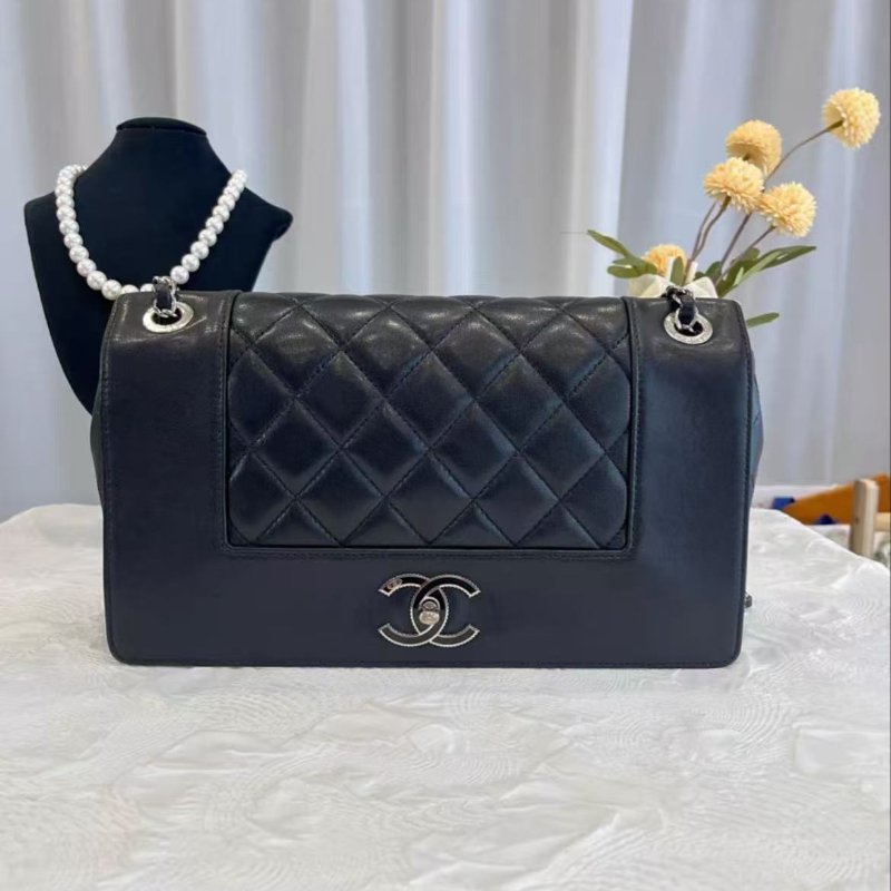 CHANEL CF 17P 法瑯扣黑銀羊皮鏈條包29*17*7 98新配件塵袋-1