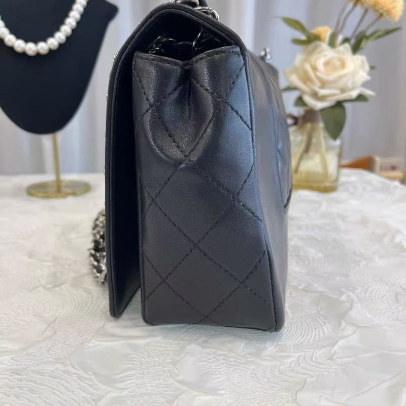 CHANEL CF 17P 法瑯扣黑銀羊皮鏈條包29*17*7 98新配件塵袋-4