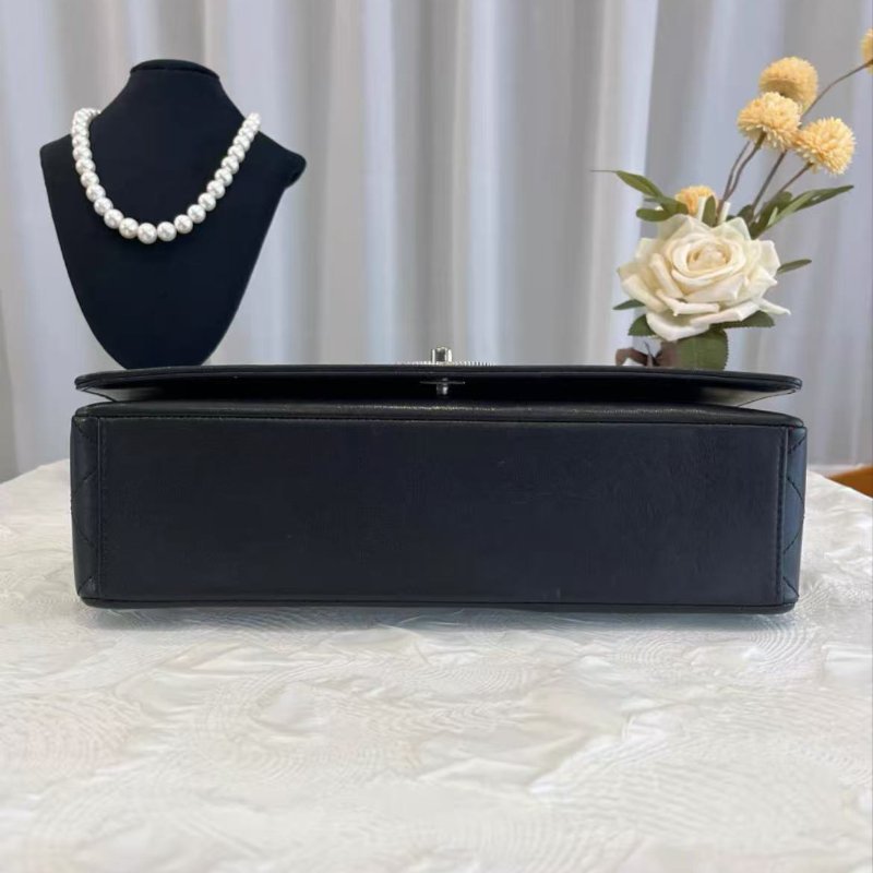 CHANEL CF 17P 法瑯扣黑銀羊皮鏈條包29*17*7 98新配件塵袋-6