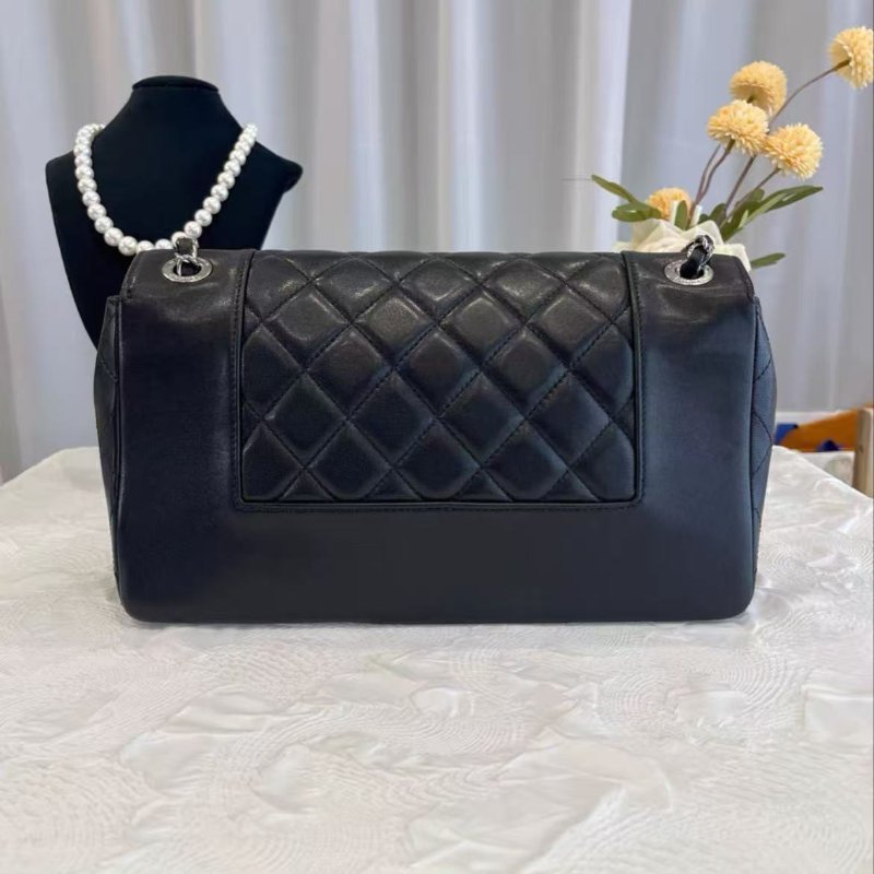 CHANEL CF 17P 法瑯扣黑銀羊皮鏈條包29*17*7 98新配件塵袋-7
