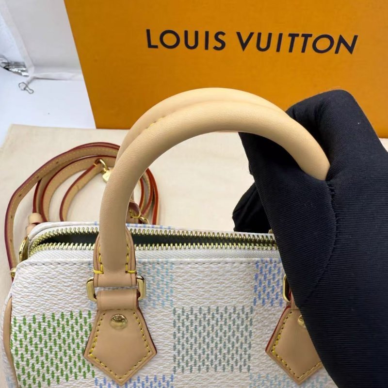 LV speedy20棋盤格清新綠拚藍色枕頭包 尺寸 21*11*14cm 全新 配件盒子塵袋購證-1