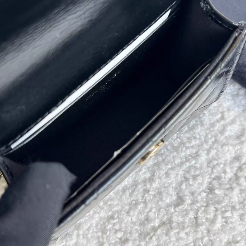 Chanel 24p黑金油蠟皮珍珠手柄小廢包mini woc 全新配件塵袋-2