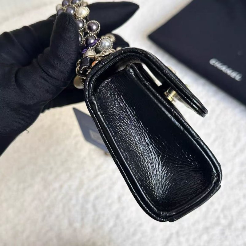 Chanel 24p黑金油蠟皮珍珠手柄小廢包mini woc 全新配件塵袋-4