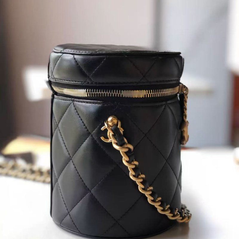 CHANEL 圓筒包牛皮黑色小號 芯片款13x16 98新配件塵袋-3