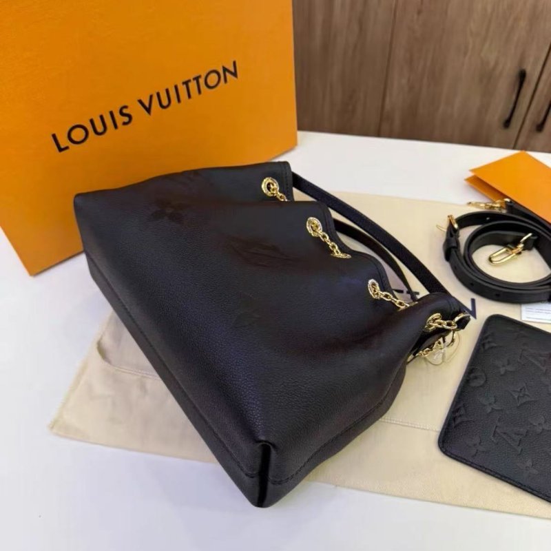 LV Bundle最新款黑金全皮水桶包 芯片款 全新配件齊全-4