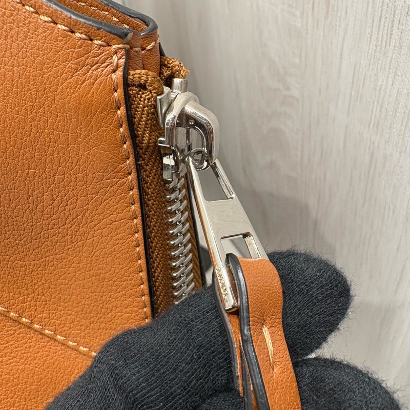 LOEWE羅意威｜Hammock Medium 子母吊床包 棕色焦糖色銀扣 中號-6